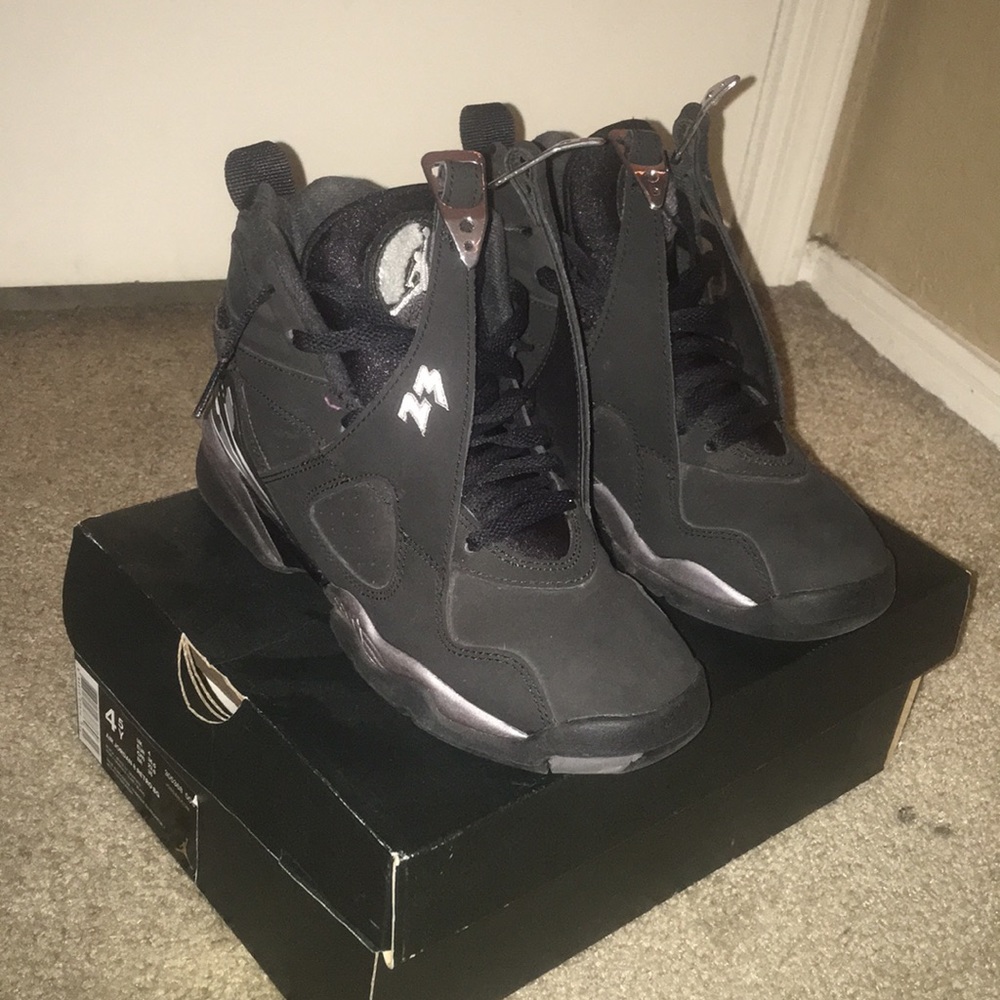 Jordan 8 Retro Chrome